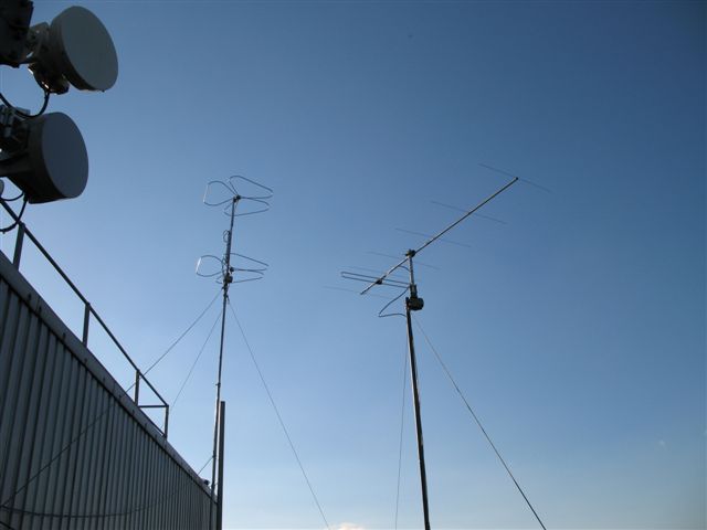 Overzicht van de 2 meter antennes.