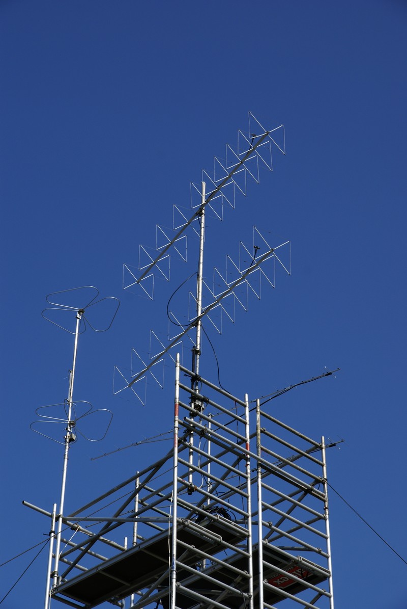 Hier is de 2 meter Q-yagi nog gestekt