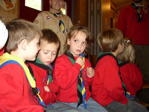 Met z'n allen voor de zender