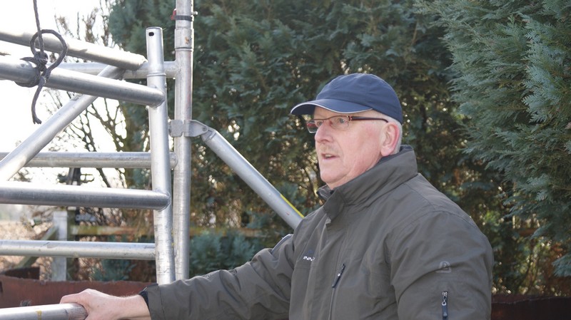 Henk PD0EDB kwam helpen met de opbouw