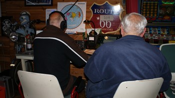 Henk en Jille acher het 20m station dat zeer druk was.